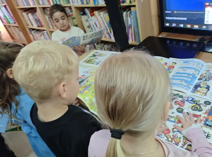 Улыбнитесь поскорей! У "Картинок" юбилей!"