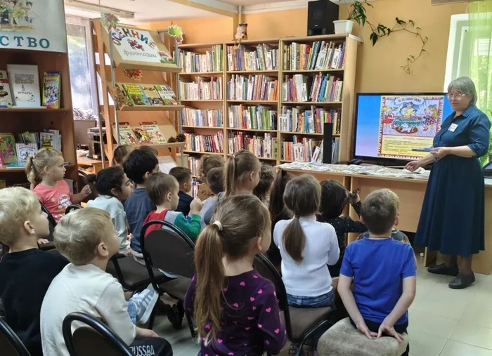 Улыбнитесь поскорей! У "Картинок" юбилей!"