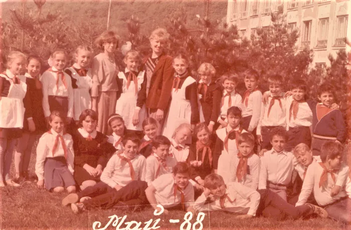 класс 10-й школы 1988 год