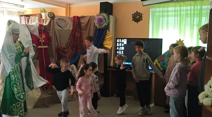 "Сказочный ларец России"